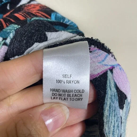 Lulus Waialae Gardens Black Tropical Print Tie-Front Shorts XL - Picture 4 of 5